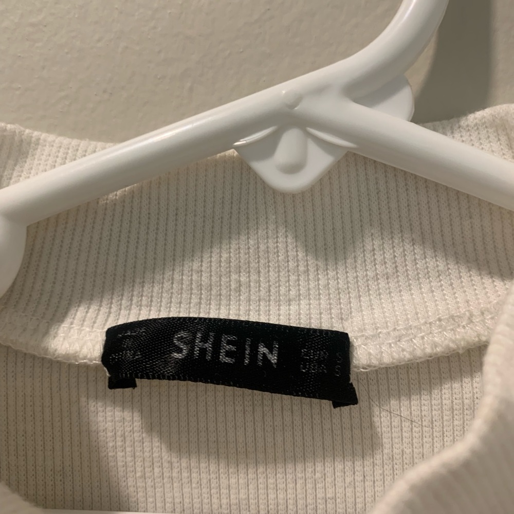 shein small top - Picture 3 of 4